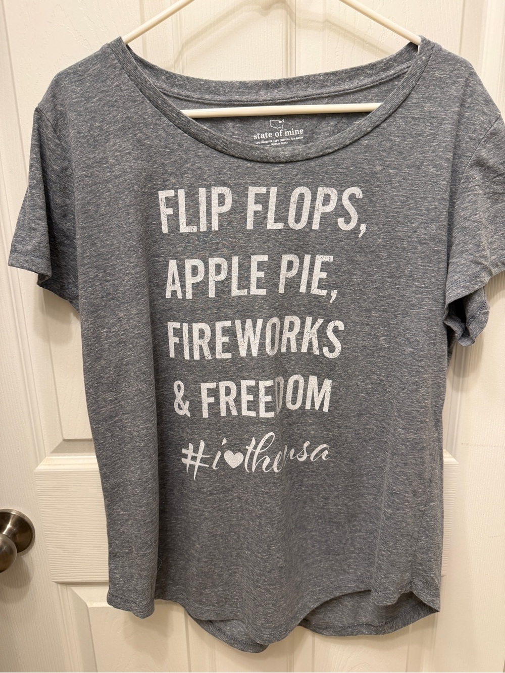 Women’s Grey T-shirt. Summer, lightweight, comfortable. Size L